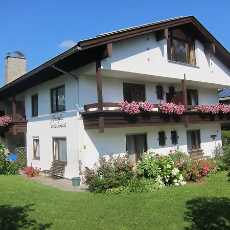 Gaestehaus Am Buchenbichl アパート