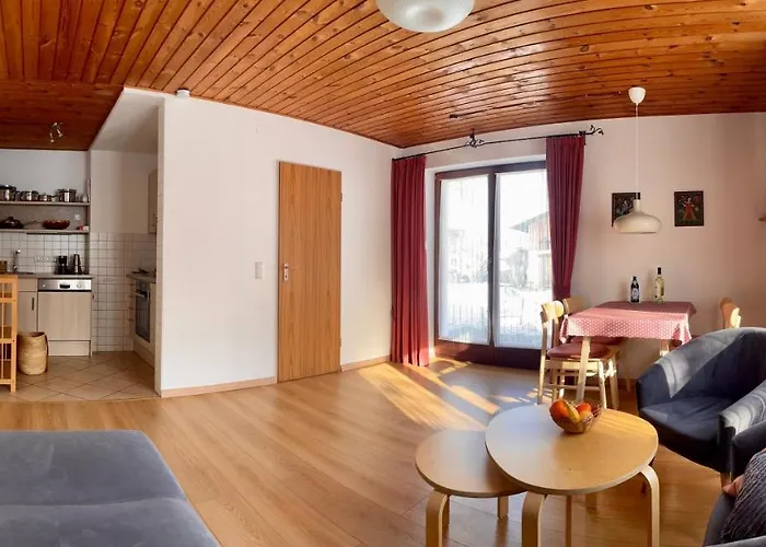 Gaestehaus Am Buchenbichl *
