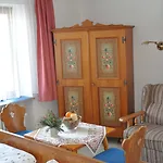 Apartamento Gaestehaus Am Buchenbichl