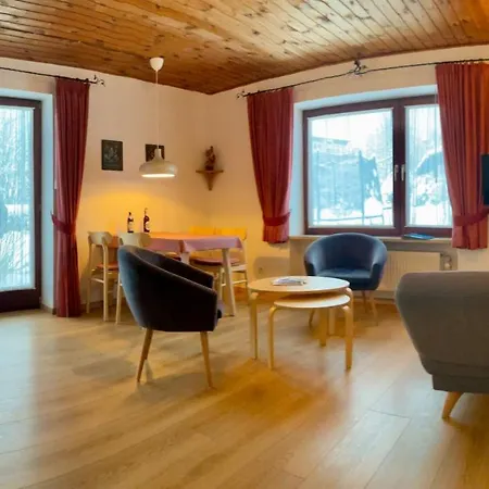 Apartment Gaestehaus Am Buchenbichl Schoenau am Koenigsee